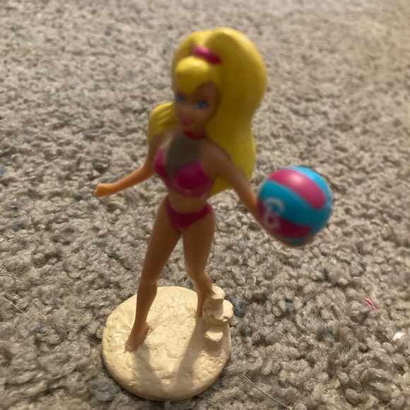 Lot of happy meal Barbie figures - Picture 11 of 16